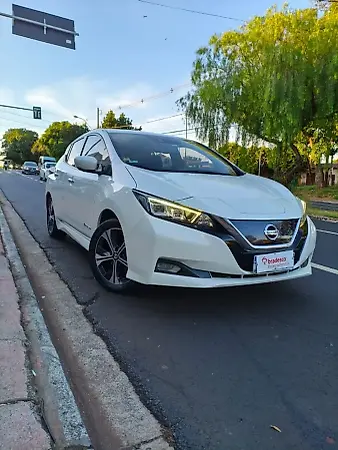 Nissan Leaf - Imagem 1