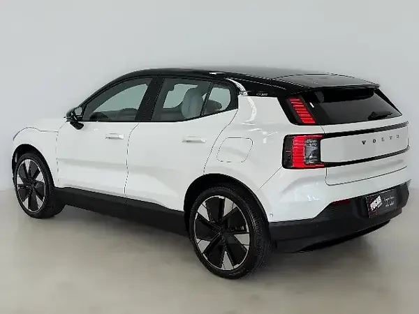 Volvo EX30 - Imagem 5