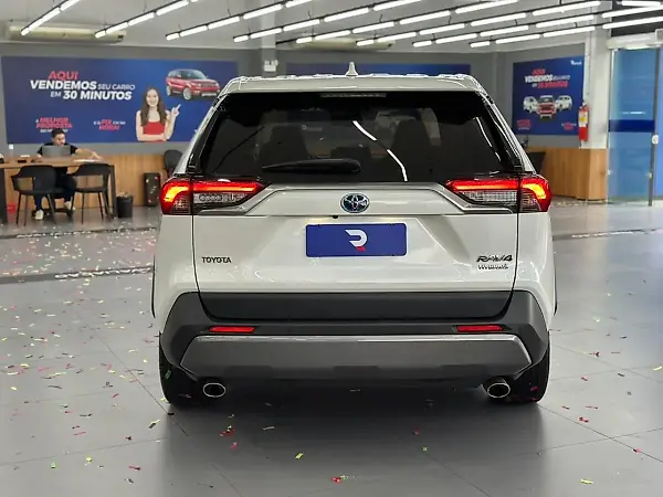Toyota Rav4 EV - Imagem 7