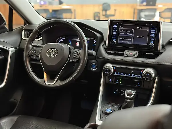 Toyota Rav4 EV - Imagem 9