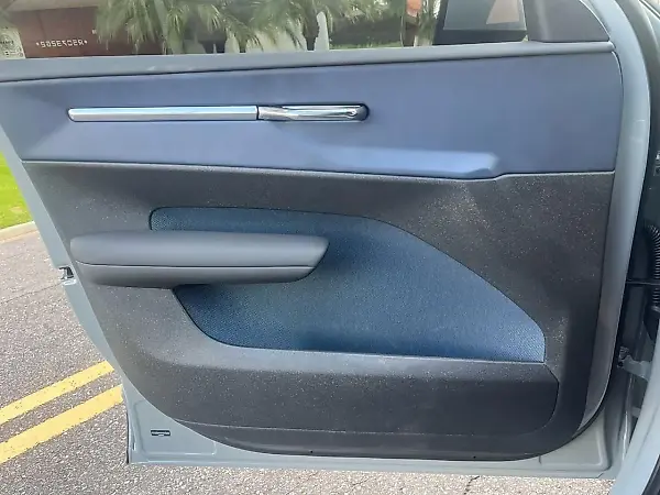 Volvo EX30 - Imagem 6