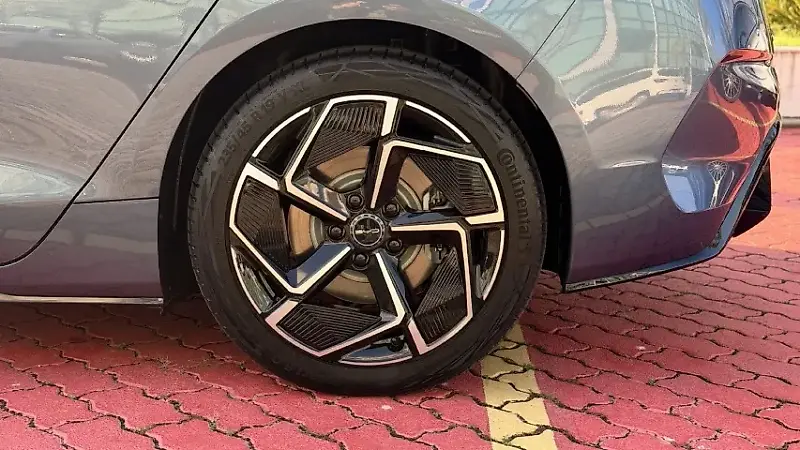 BYD Seal - Imagem 13