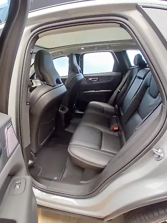 Volvo EX30 - Imagem 13