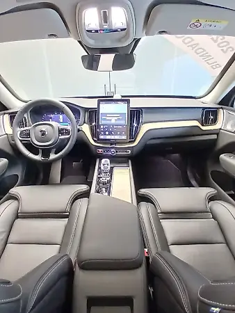 Volvo EX30 - Imagem 17