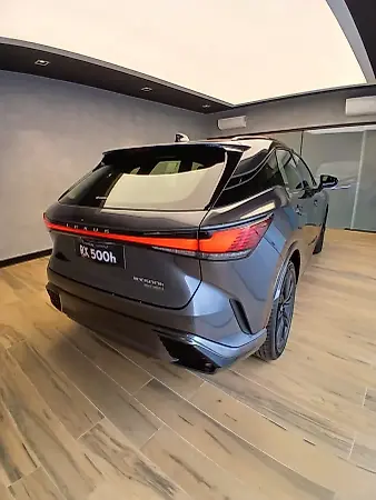 Lexus Ux 300e - Imagem 3