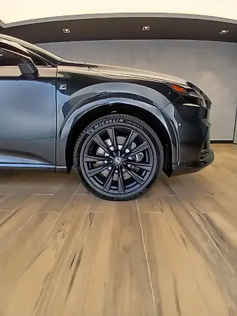 Lexus Ux 300e - Imagem 8