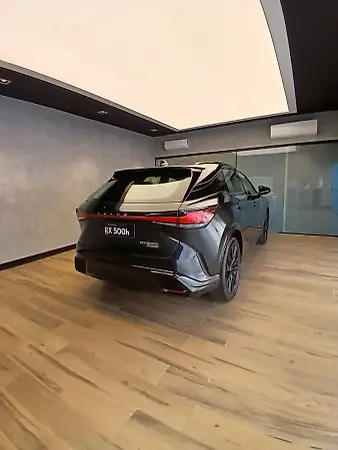 Lexus Ux 300e - Imagem 7