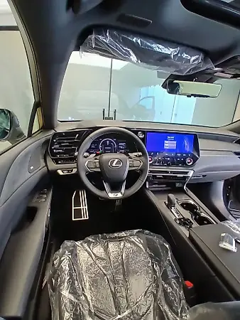 Lexus Ux 300e - Imagem 11