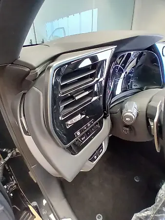 Lexus Ux 300e - Imagem 14