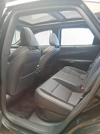 Lexus Ux 300e - Imagem 11