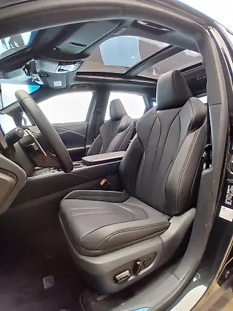 Lexus Ux 300e - Imagem 10