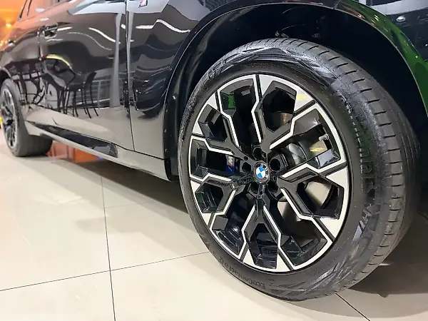 BMW I8 - Imagem 5