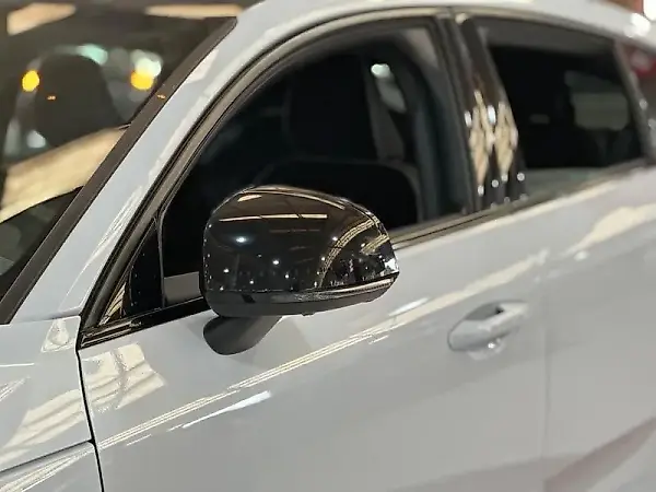Volvo EX30 - Imagem 4