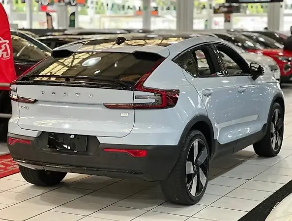 Volvo EX30 - Imagem 10