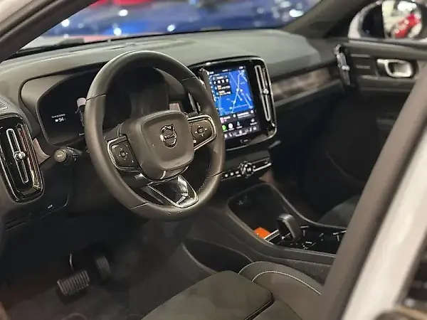 Volvo EX30 - Imagem 12