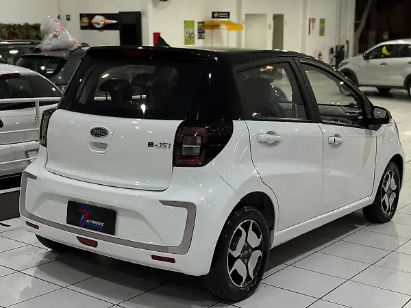 JAC E-JS1 - Imagem 5