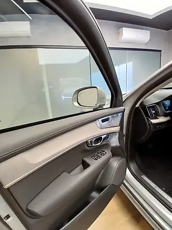 Volvo EX30 - Imagem 10
