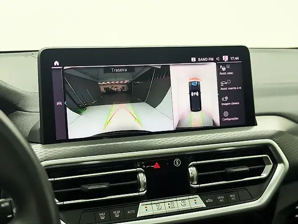BMW I8 - Imagem 10