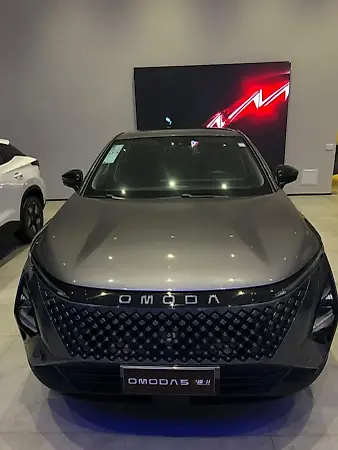 Omoda E5 - Imagem 1
