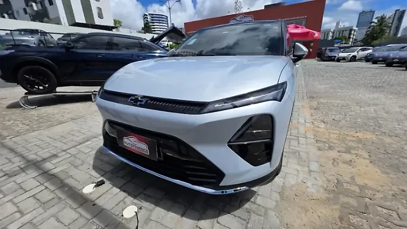 Chevrolet Captiva EV - Imagem 3