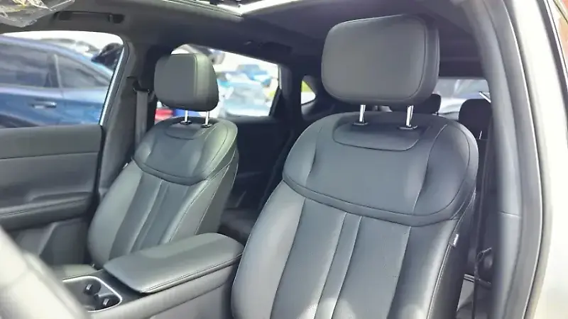 Chevrolet Captiva EV - Imagem 16