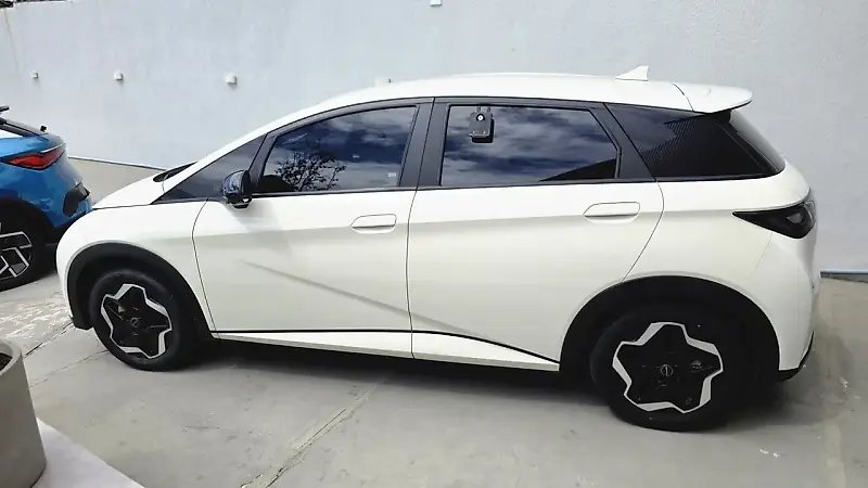 BYD Dolphin - Imagem 2