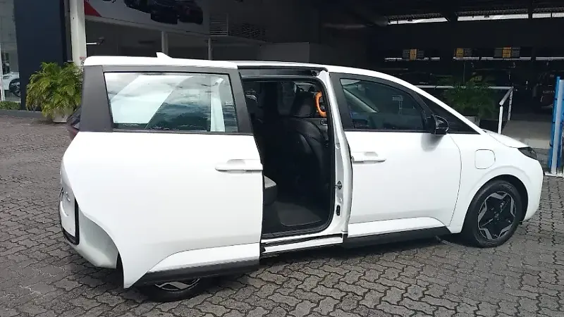 BYD E2 - Imagem 4