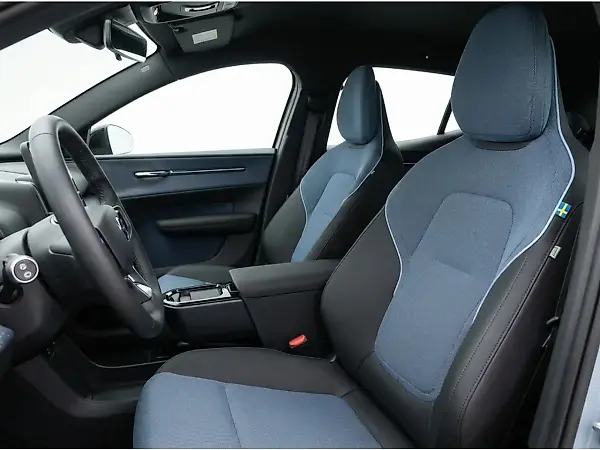 Volvo EX40 - Imagem 15