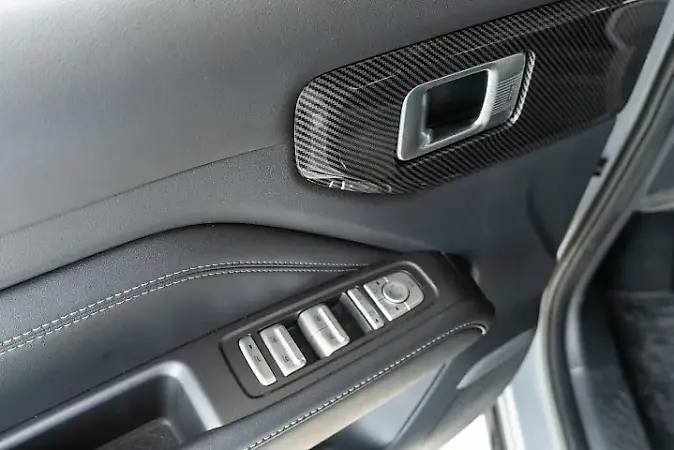 Chevrolet Spark Euv - Imagem 12
