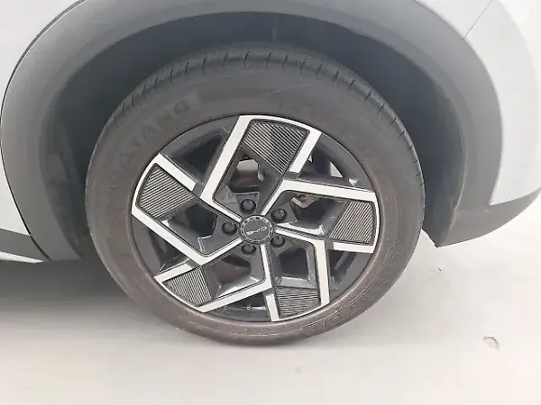 BYD Yuan Plus - Imagem 17