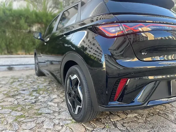 BYD Dolphin - Imagem 17