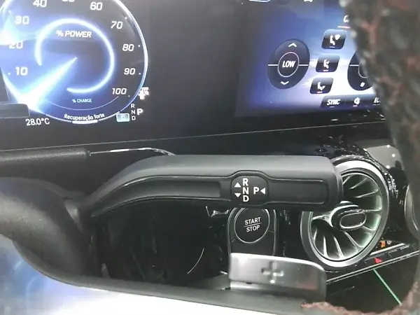 Mercedes Eqa 250 - Imagem 8