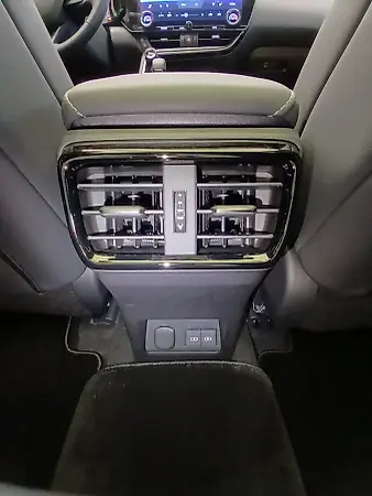 Lexus Nx 450h+ Plug-in Hybrid - Imagem 19