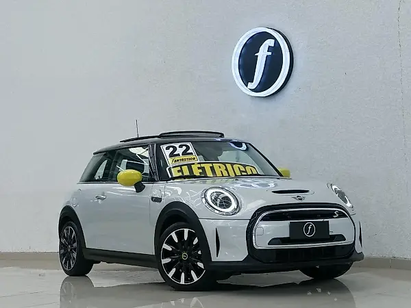 Mini Cooper SE - Imagem 1