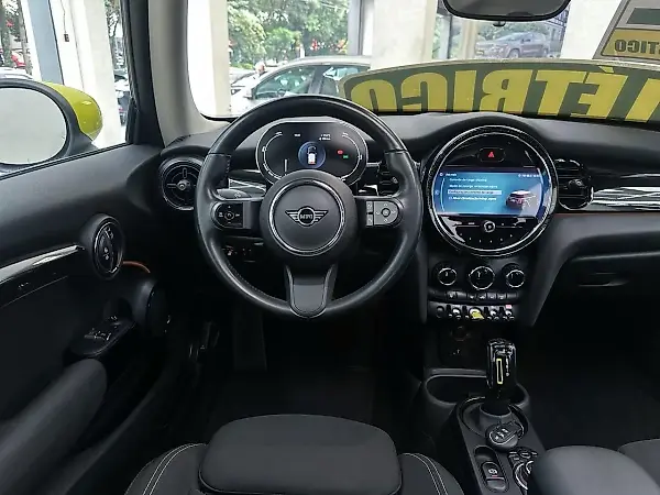 Mini Cooper SE - Imagem 9