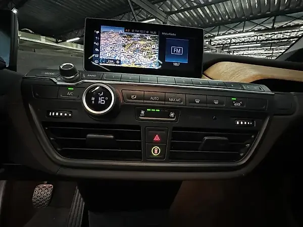 BMW I3 - Imagem 8