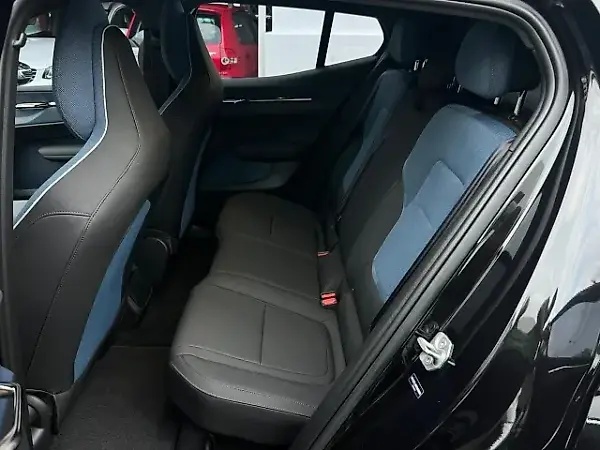 Volvo EX30 - Imagem 5