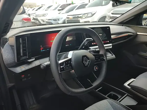 Renault Megane E-tech Electric - Imagem 8