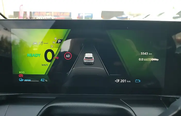 Renault Megane E-tech Electric - Imagem 14