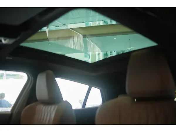 BMW IX2 - Imagem 7