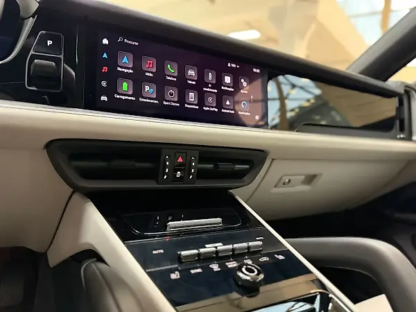 Porsche Cayenne E-hybrid - Imagem 14