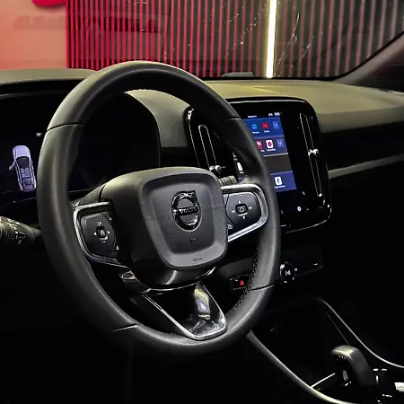 Volvo EX40 - Imagem 6