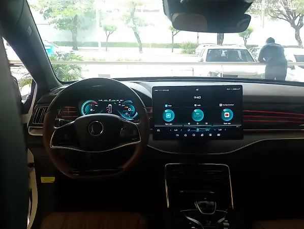 BYD Tang - Imagem 8