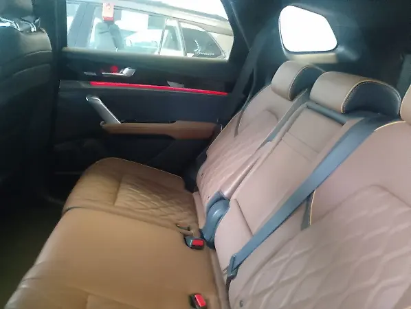 BYD Tang - Imagem 11
