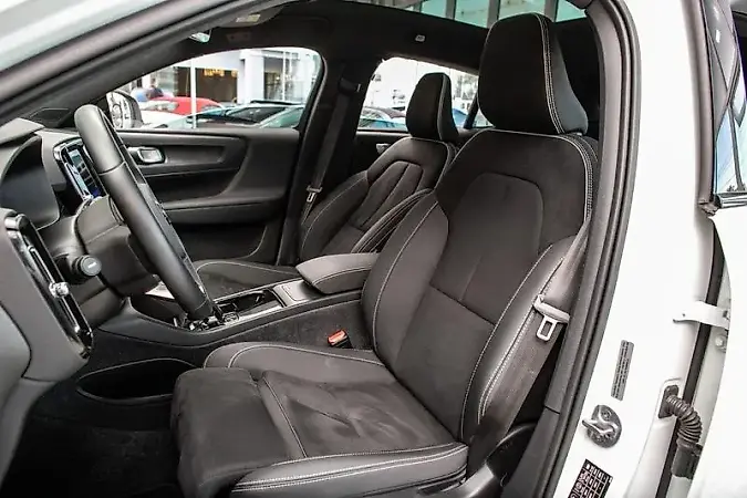 Volvo C40 Recharge - Imagem 10