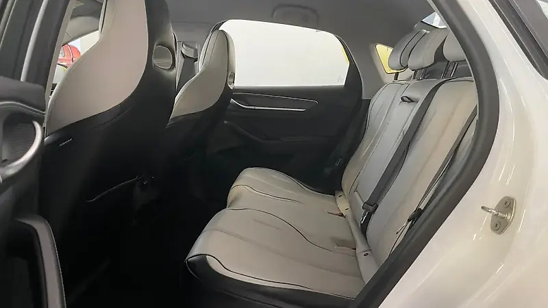 BYD King - Imagem 7