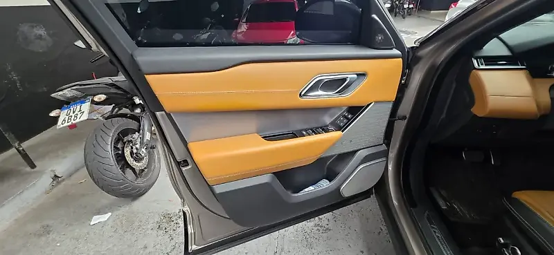 Land Rover Range Rover Velar Plug-in Hybrid - Imagem 12