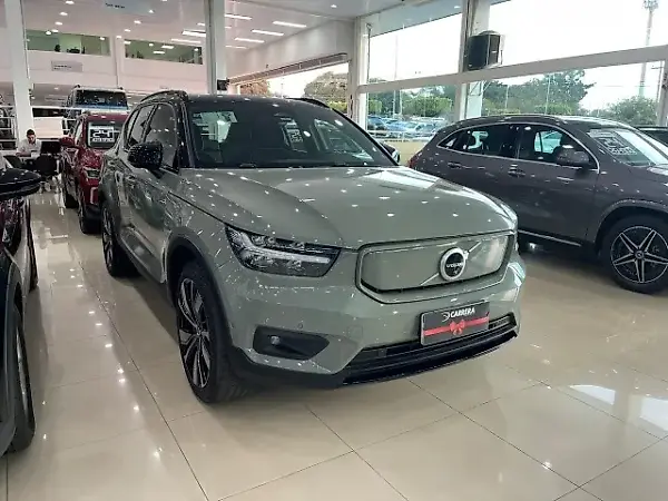 Volvo XC40 Recharge - Imagem 7