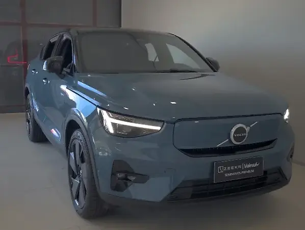 Volvo C40 Recharge - Imagem 1