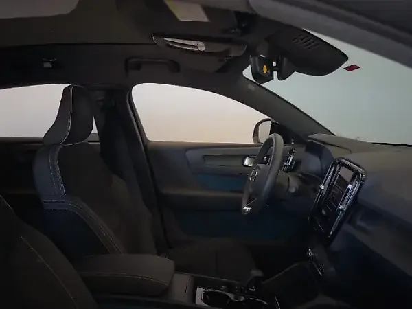 Volvo C40 Recharge - Imagem 15